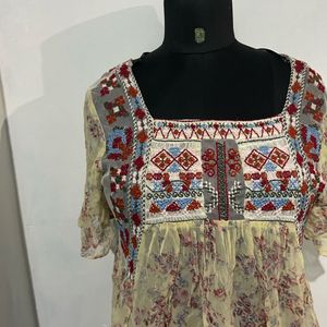 Zara Top