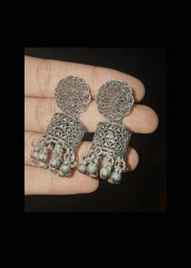 Silver Jhumka Earrings