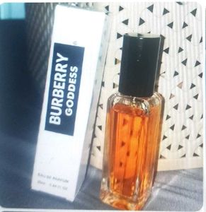 Burberry Goddess Perfume