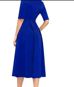 Elegant Blue Midi Dress
