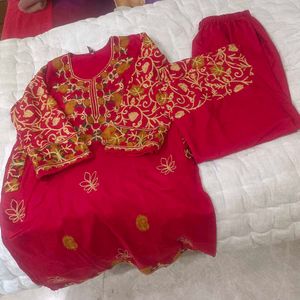 kashmiri Red Embroidered Kurta Set