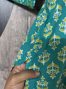 Green Kurti