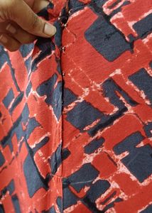 Red Feeding Kurti(Front Hook)