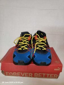 Puma Sneakers