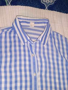 Striped Blue &amp; White Top
