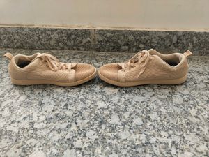 Neeman&#39;s Sneakers Lightweight Walking