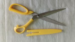 Tailoring scissors