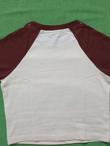 Baby Tee (T-shirt)