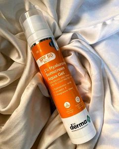 The Derma Co Spf