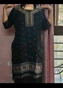 Combo💗 Jeans  Kurti Dupatta