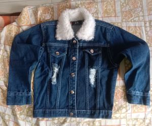 Demin Blue Jacket💙🧥✨And Cute Yellow Crop Top💛✨