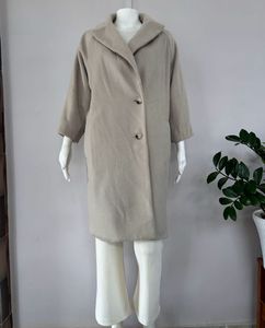 Off White Coat