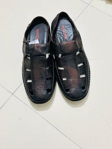 Mochi Man Casual Brown Sandals