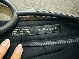 Chic Black Straight Skirt