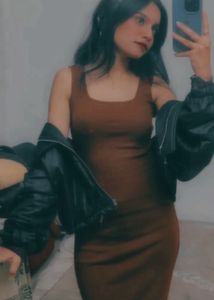 Stylish Brown Dress – Worn Once 🤎