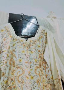 Hand Thread Embroidery Kurta Set