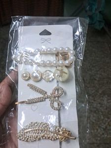 NEW - 9 Pc Korean Pearl Hair Clips