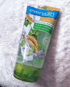 Everyuth Naturals Anti Acne, Marks Tulsi Tur