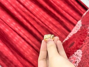 Mini Hearts Ring