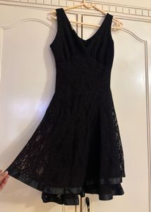 Elegant Black Lace Mini Dress