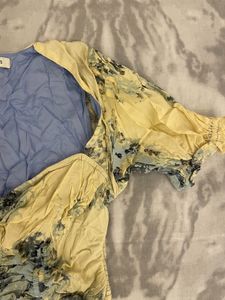 Urban Outfitter Sweet Heart Neckline Top