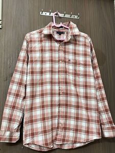 New brandedTommy Hilfiger  Shirt size L
