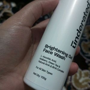 Underrated Brightening Gel Face Wash