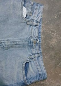 baggy jeans with blue side strips