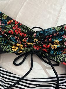 cut outs Swimsuit🌸