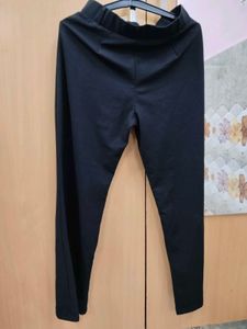 Chic Black Trousers (R)
