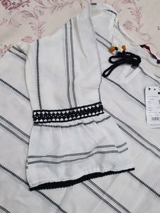 Branded Cotton White Tops For Jean And Skrit
