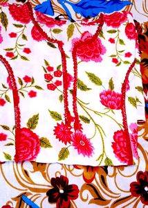 Floral Print Kurta Set With Saree