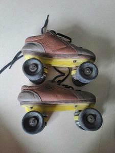 Roller Skate Sized 7