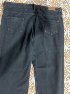 Urban Skg Flared Black Denim