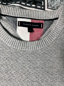 Tommy Hilfiger Grey Sweater