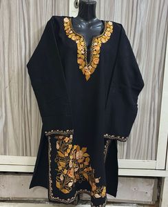 Embroidered Kashmiri Woollen Kurta