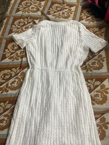 Elegant White Knit Dress