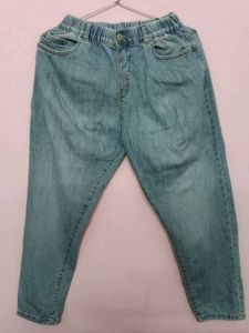 ZARA CASUAL JEANS