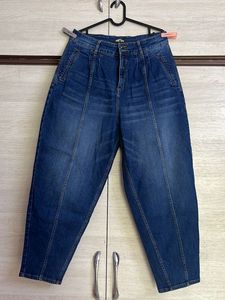 Slouchy Fit Jeans In Excellent Condition
