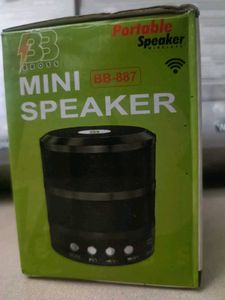 B BOSS Mini Speaker