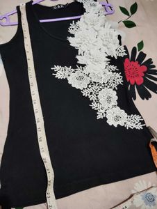 OAK Black Tank Top with Floral Applique