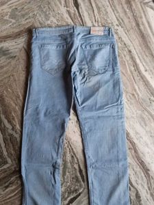 Light Wash Denim Jeans