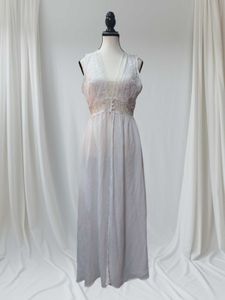 Vintage-Inspired White Maxi Dress NEW!!! 🤍