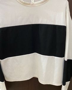 Ribbed Knit Streetwear Pullover – Black/White🤍🖤