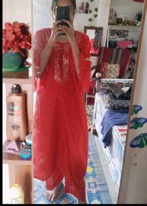 Beautiful Set Of Red Kurti