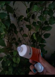 The Derma Co Hyaluronic Aqua Gel Sunscreen