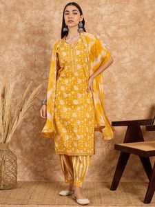 DIVASTRI Kurta Dupatta Set