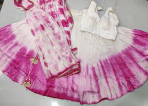 Pink Tie-dye Chaniya Choli Set