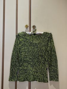Green &amp; Black Knit Cropped Top