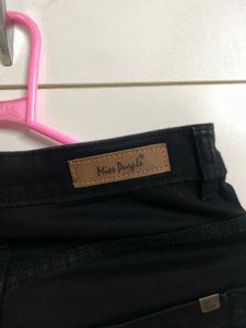 Black Capri Jeans